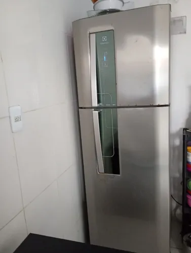 Geladeira Eletrolux DF42 - gelando perfeitamente