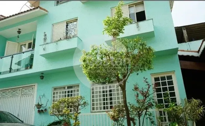 Casa em Condomínio em Penha