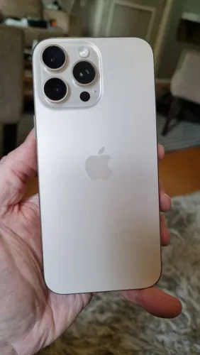 iPhone 16 Pro Max 256Gb - COMPLETO E ZERADO - VENDO OU TROCO POR IPHONE AIR