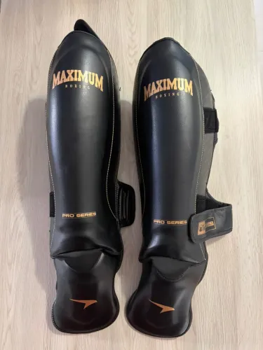 Caneleira profissional Maximum Boxing