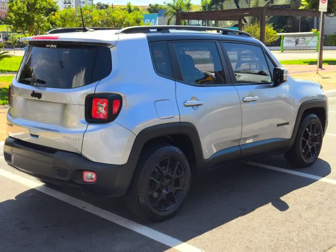 Jeep Renegade Sport 1.8 4X2 Flex 16V Aut. 2021