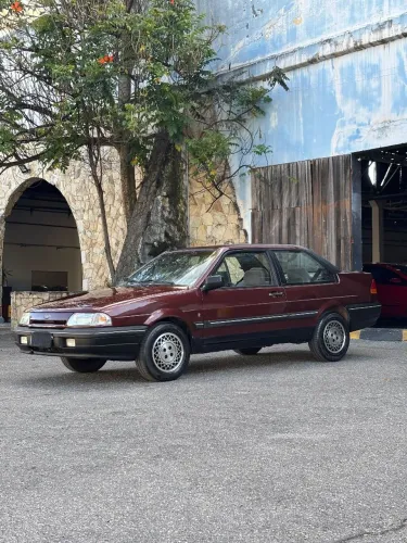 Ford Versailles Ghia 2.0i / 2.0 2P E 4P (álcool) 1992
