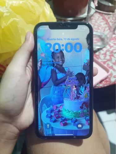 iPhone 11