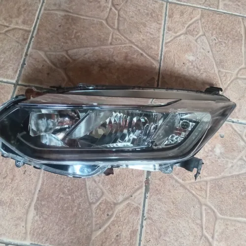 Farol  honda City 2019 $ 399.00  novo sem uso 