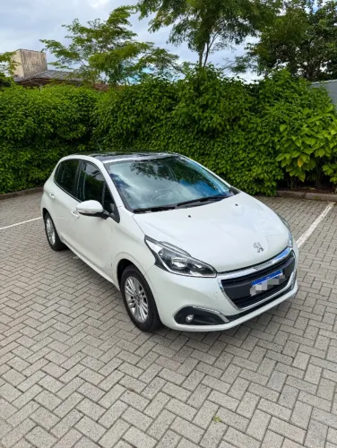 Peugeot 208 Allure 1.2 Flex 12V 5P Mec. 2018