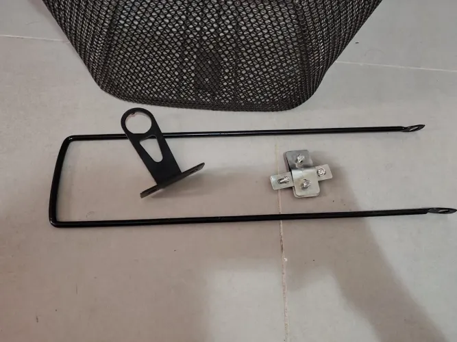 Cesta de Bicicleta em Aço WG Sports - Preta (39x30x29 cm)
