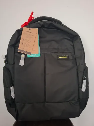 Vendo mochila com etiqueta p/ viagem e notebook 15.6