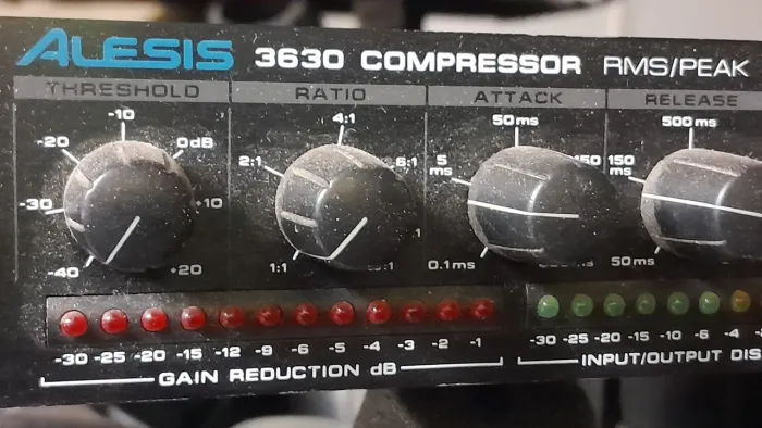 Alesis 3630 Compressor