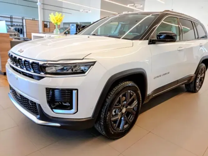 Jeep Commander Longitude T270 1.3 TB Flex AUT 2026