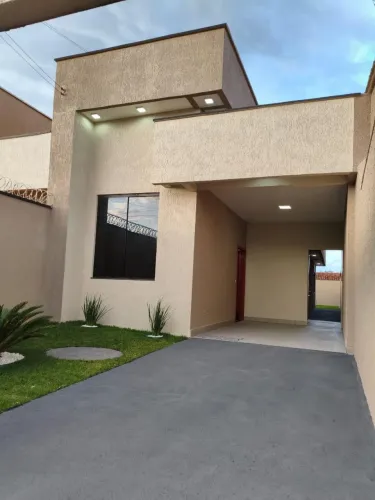 Casa a venda em trindade