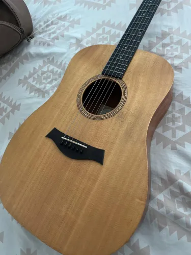 Violão Taylor Academy