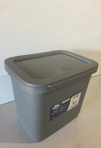 Lixeira de Pia 4 Litros Giplás - Compacta, Funcional e Ideal para sua Cozinha!