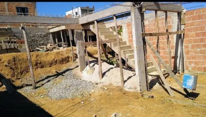 Vendo/Troco obra em Piúma