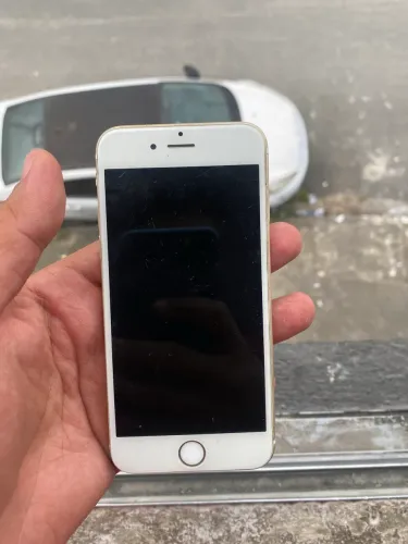 iPhone 6s para retirada de peças 
