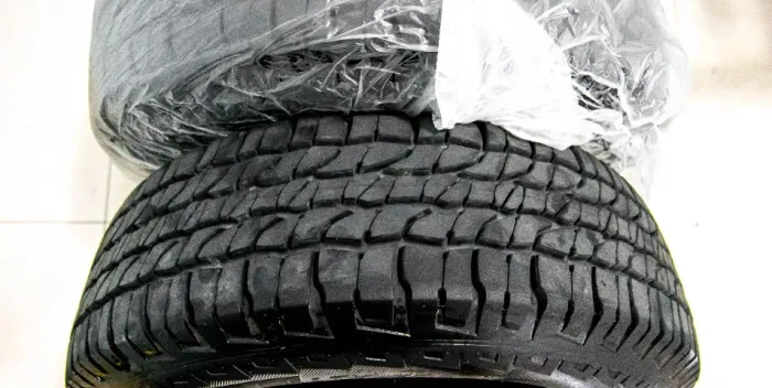 Kit Dois Pneus Michelin LTX Force 235/70R16