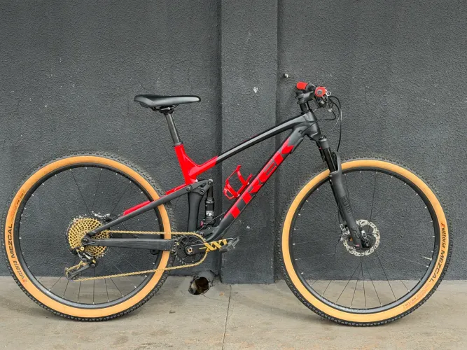 TREK TOP FUEL 8