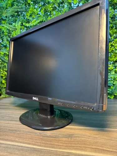 Monitor Dell 18,5? Polegadas D1901NC LCD Entrada VGA Reclinável
