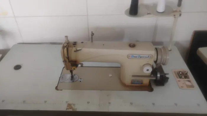 Máquina industrial Reta
