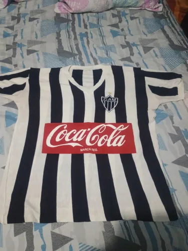Vendo uma camisa original atlético mineiro 1990