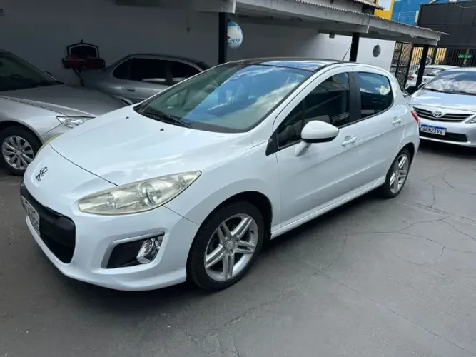 Peugeot 308 Allure 2.0 Flex 16V 5P Aut. 2013