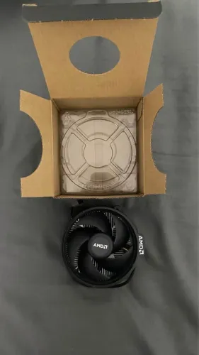 Cooler box Amd stealth wraith
