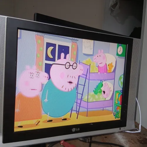 Tv lcd.e monitor 20 polegadas