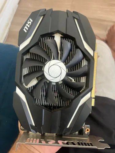 Placa de vídeo MSI GeForce GTX 1050 2G OC