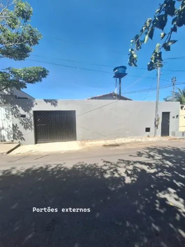 Casa no Parque Anhanguera 2, 4 quartos