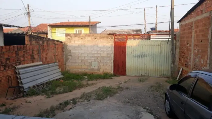 Casa com 2 dormitórios à venda por R$ 120.000,00 - Conjunto Habitacional Vida Nova - Campi
