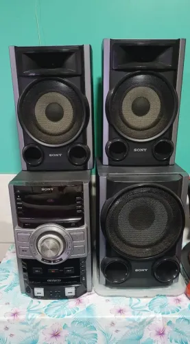 Micro System Sony genezi som