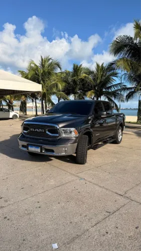 Ram Classic Laramie 5.7 V8 16V Gasolina 4X4 Aut. 2023