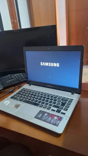 Notebook Samsung 370E (NP370E4J) - Funcionando perfeitamente (Precisa de SSD)