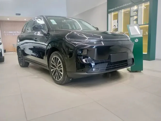Leapmotor B10 BEV (Elétrico) 2026