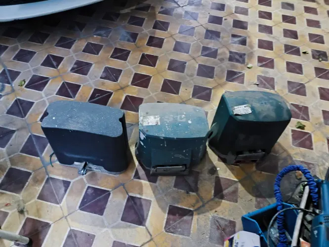 3 motores de portão por 300 reais