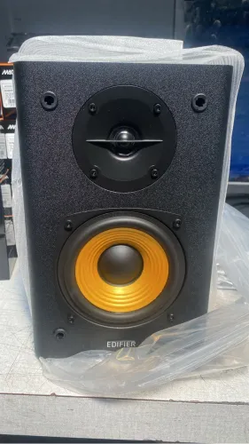 Monitor de Áudio Edifier r1000t4