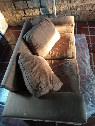 VENDO SOFA 2 lugares 