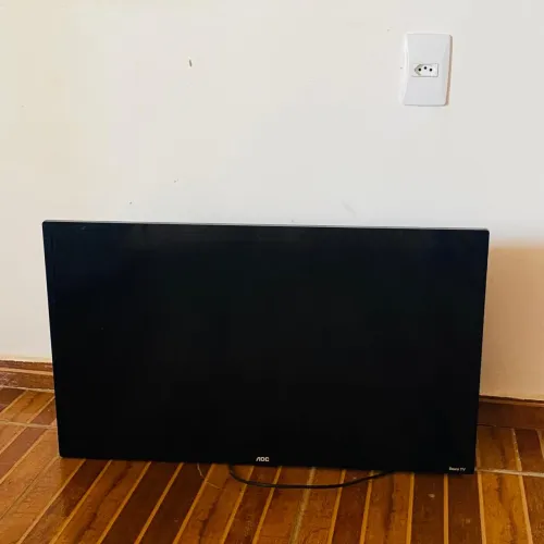 ? TV AOC Roku TV 32" - LEIAM A DESCRIÇÃO !!!!