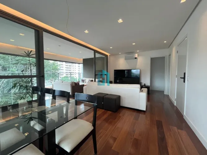 Apartamento à Venda no Moema - Conforto e Estilo