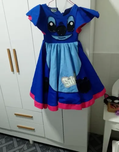 Vestido temático Stitch