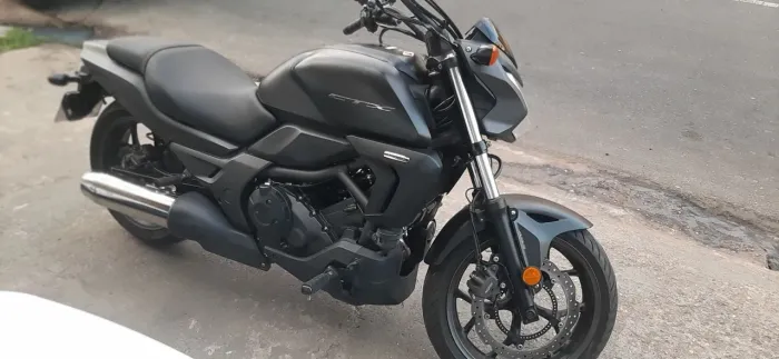 Honda CTX 700cc ABS Preta 2014. WJ VEÍCULOS.