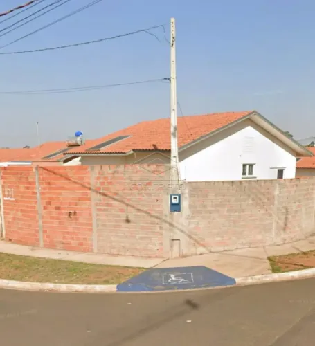 CASA DE ESQUINA