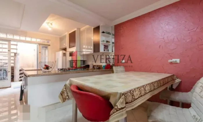 Casa de vila à venda com 100m² na Vila Olímpia.