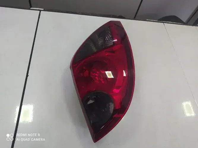 Lanterna Traseira Direita Celta Fume 2007 A 2015 Direito/passageiro Vermelho