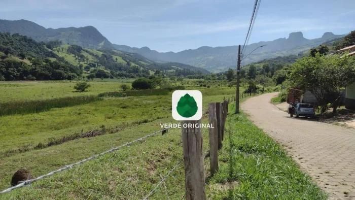 Terreno à venda, 300 m² por R$ 250.000,00 - Santa Terezinha - São Bento do Sapucaí/SP