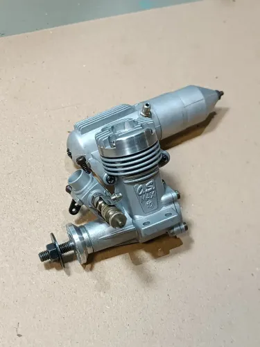 Motor aeromodelo OS Max 10FP nitro glow