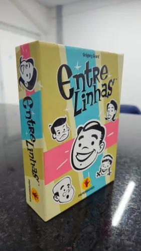 Board Game: Entre Linhas