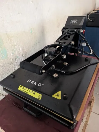 Maquina de estampa de camisas