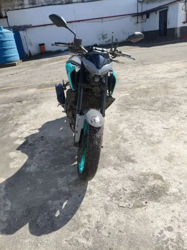 MT 03 2022 em ótimo estado 