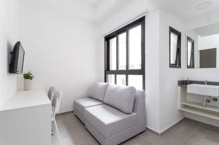 Apartamento com 1 Quarto para alugar, 28m² - Centro