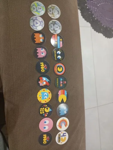 Lote 18 Tazos Colecionáveis - Pac-Man 40 Anos + Champions League